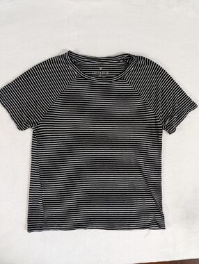 ❤️ American Eagle Soft & Sexy T Black and White Striped Crewneck Top Size Small